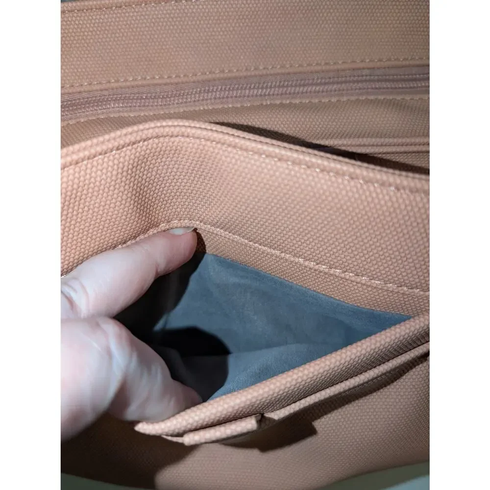 Lug Tempo Matte Lux Blush Pink organized travel bag - Picture 7 of 9